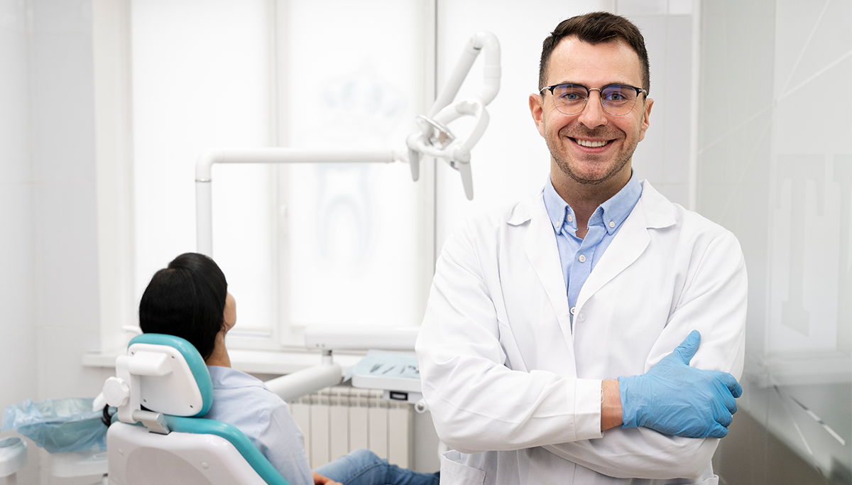 why dentists in australia and beyond should invest in clear aligners training